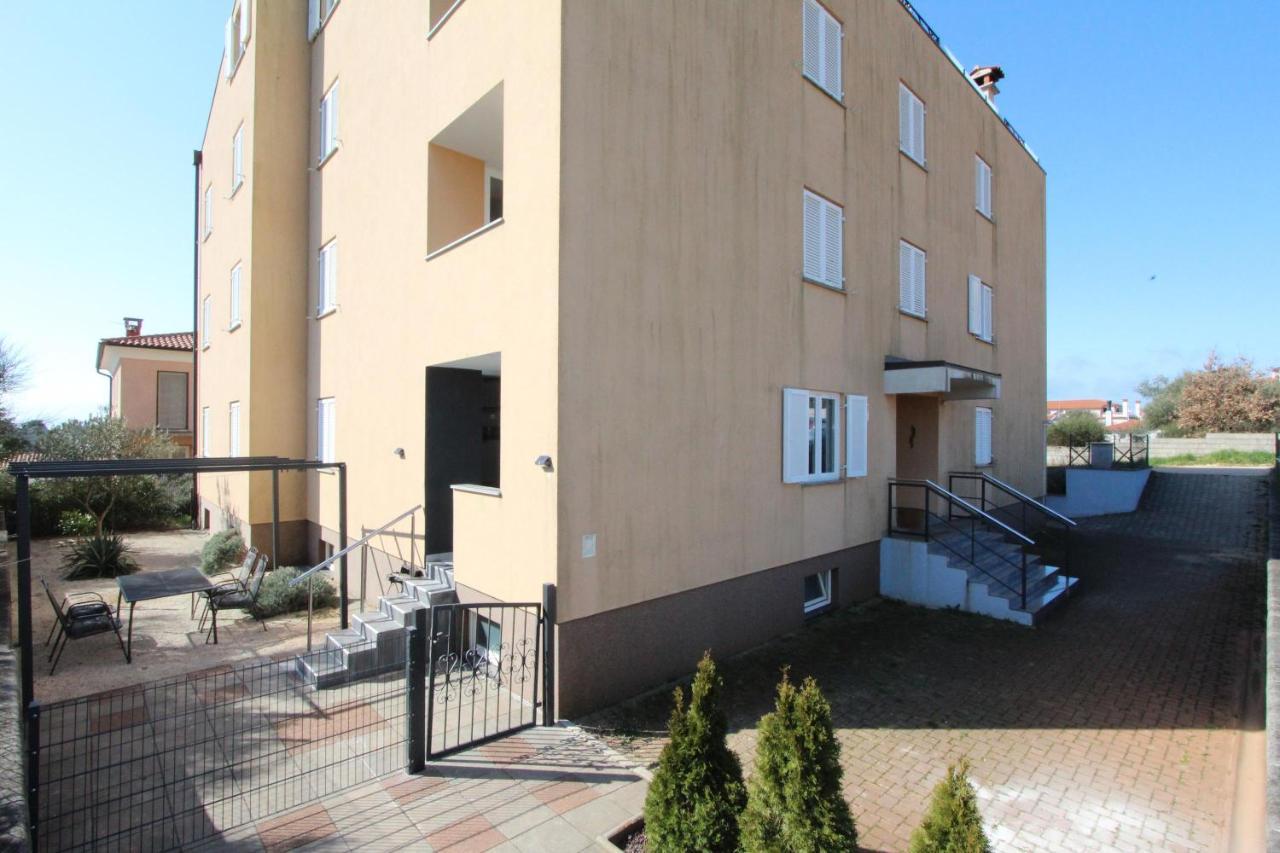 Apartment Adi Rovinj Exterior photo