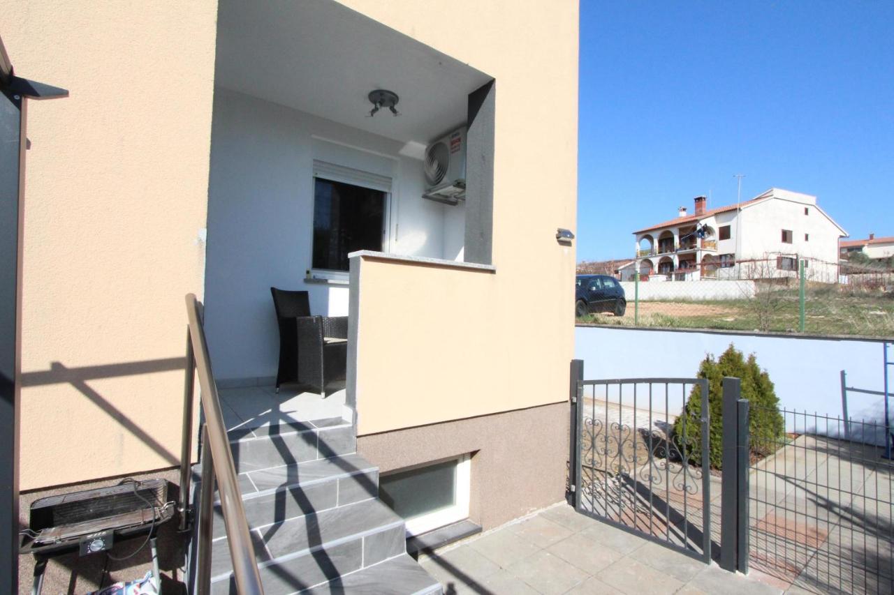 Apartment Adi Rovinj Exterior photo