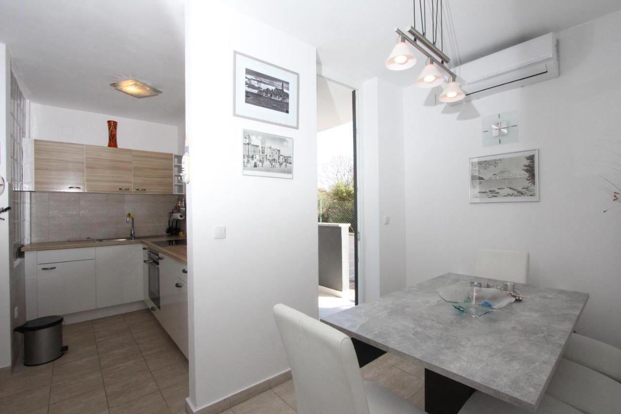 Apartment Adi Rovinj Exterior photo