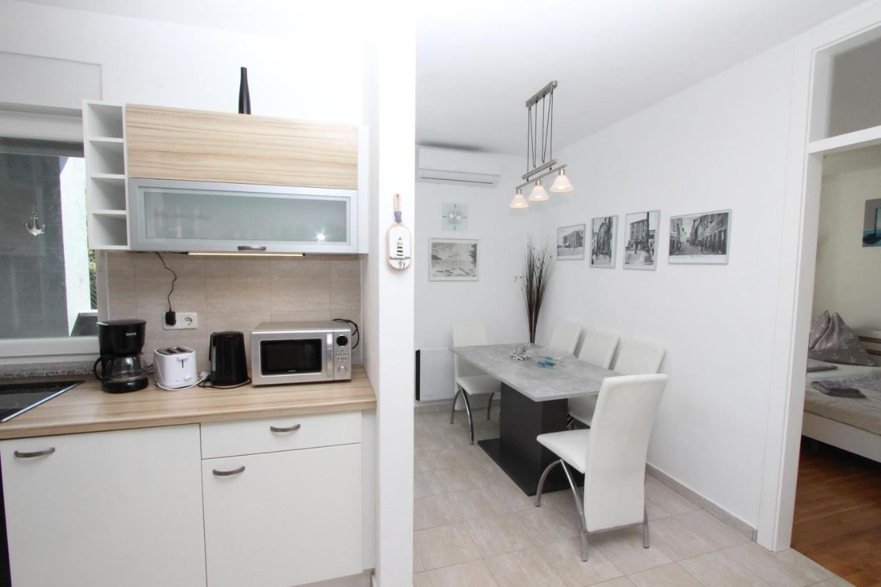 Apartment Adi Rovinj Exterior photo
